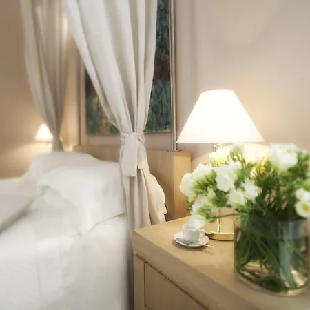 Palazzo Brunaccini Boutique Hotel 4*